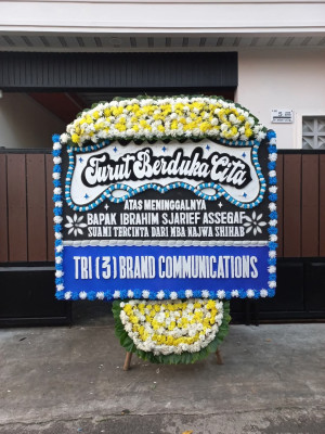 Papan Bunga Duka di Semabung Baru